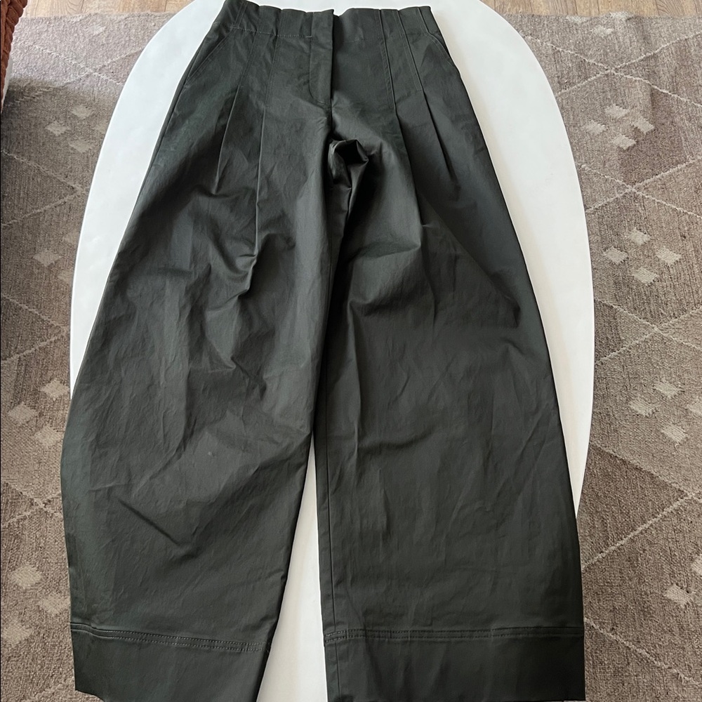 A.L.C. Bennett Wide Leg Pleated Sateen Trouser Style Baggy Relaxed Pant Mossy 0 - Picture 5 of 13